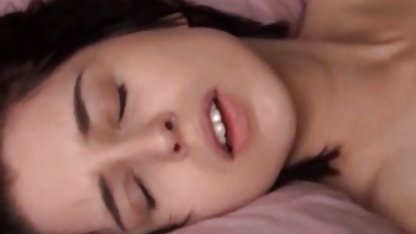 خیلی حشری, کیر بزرگ, سینه کلان, سینه فاحشه کلیپ های سکسی زیبا در یک فاحشه خانه